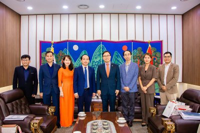 Đại sứ Hàn Quốc tại Việt Nam ủng hộ và hỗ trợ VKU trở thành trường đại học hàng đầu Việt Nam, đạt chuẩn mực quốc tế